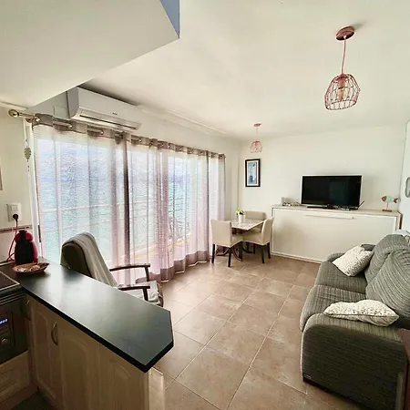 Apartment I
